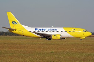 Mistral Air Boeing 737-300 EI-CFQ
