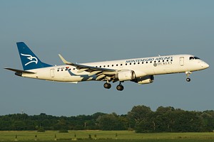 Montenegro Airlines Embraer ERJ-195 4O-AOC