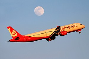 Niki Airbus A321 OE-LCB