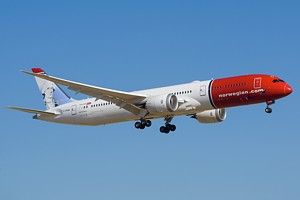 Norwegian Air Shuttle Boeing 787-9 G-CKWA