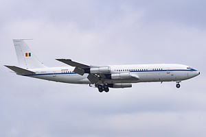 Omega Air Tanker Boeing 707-300 N707GF