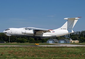 Il-76 Aviacon Zitotrans_1