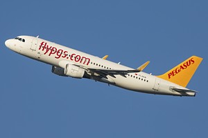 Pegasus Airlines Airbus A320 TC-DCB