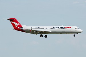 QantasLink Fokker 100 VH-NHA