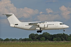 RJ85 Cello Aviation G-LENM