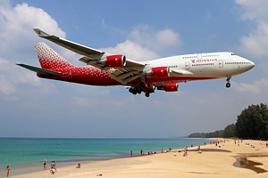 Rossiya - Russian Airlines Boeing 747-400 EI-XLF