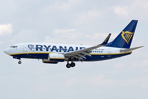 Ryanair Boeing 737-700 EI-SEV
