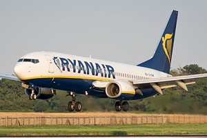 Ryanair Boeing 737-800 EI-ENM