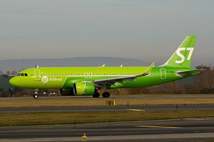 S7 - Siberia Airlines Airbus A320 VQ-BRB