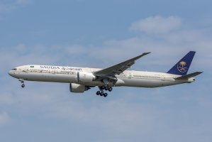 Saudia Boeing 777-300 HZ-AK28