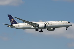 Saudia Boeing 787-9 HZ-AR13