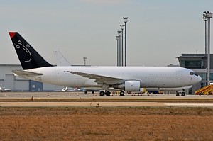 Sky Taxi Boeing 767-200 SP-MRF