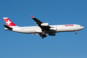 Swiss International Air Lines Airbus A340-300 HB-JMG