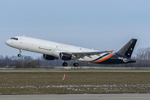 Titan Airways Airbus A321 G-DHJH
