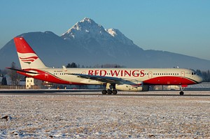 TU204 Red Wings RA-64043_1