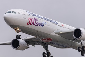 Turkish Airlines 300th A/C