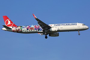 Turkish Airlines A321 TC-JSL