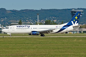 Valorfly B737-400  9H-VLA