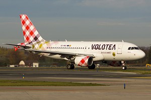 Volotea Airbus A319 EC-MUU