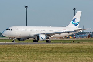 Smartwings A320 LY-VEZ_1