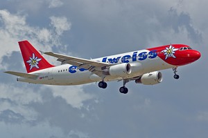 Edelweiss A320 HB-IHX_1