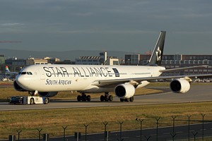 South African Airways A340-600 ZS-SNC_1
