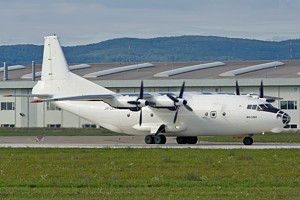 Cavok Air AN-12 UR-CKM_1