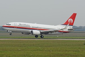 Meridiana B737-300 EI-IGS_1