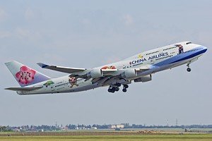 China Airlines B747-400 B-18203_1
