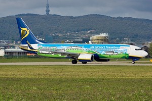 Ryanair B737-800 EI-EMI_1