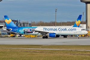 Thomas Cook A321 G-TCDA_1