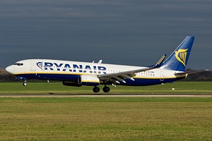 Ryanair B737-800 EI-EMR_1