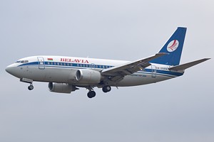 Belavia B737-500 EW-250PA_1