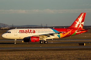 Air Malta A319 9H-AEM_1
