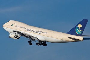 Saudia Cargo B747-200 HZ-AIU_1
