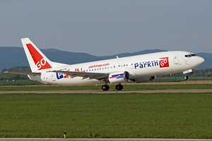 Go2Sky B737-400 OM-GTB_1