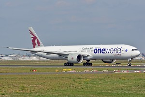 Qatar Airways B777-300 A7-BAA_1