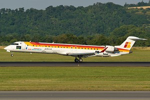 Air Nostrum CRJ-900ER EC-JNB_1