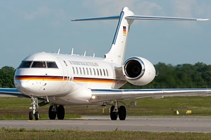 German Air Force Global Express 14+04_1