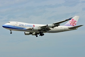 China Airlines B747-400F B-18723_1