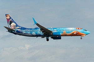 WestJet Boeing 737-800 C-GWSV