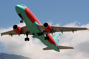 Wind Rose Aviation Airbus A320 UR-WRM