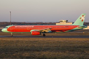 Windrose Air Airbus A321 UR-WRJ