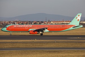 Windrose Air Airbus A321 UR-WRJ