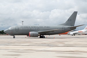 Peru - Air Force Boeing 737-500 356