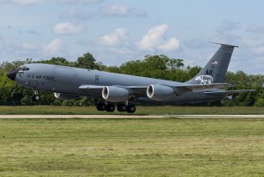 United States Air Force Boeing 707 63-8028