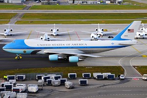 USA - Air Force Boeing 747-200 92-9000