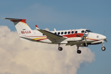 WaltAir Beech 200/300/350 Super King Air SE-LLU