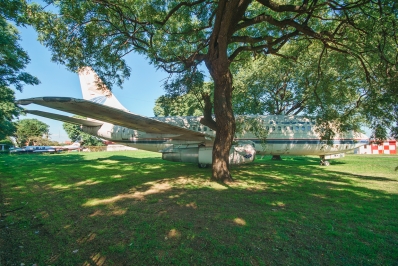 American Falcon Aerolineas Boeing 737-200 LV-WGX