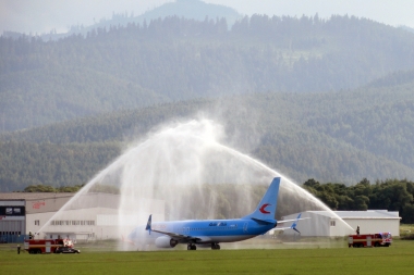 Neos Boeing 737-800 I-NEOU
